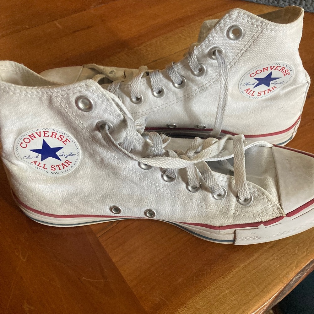 White converse